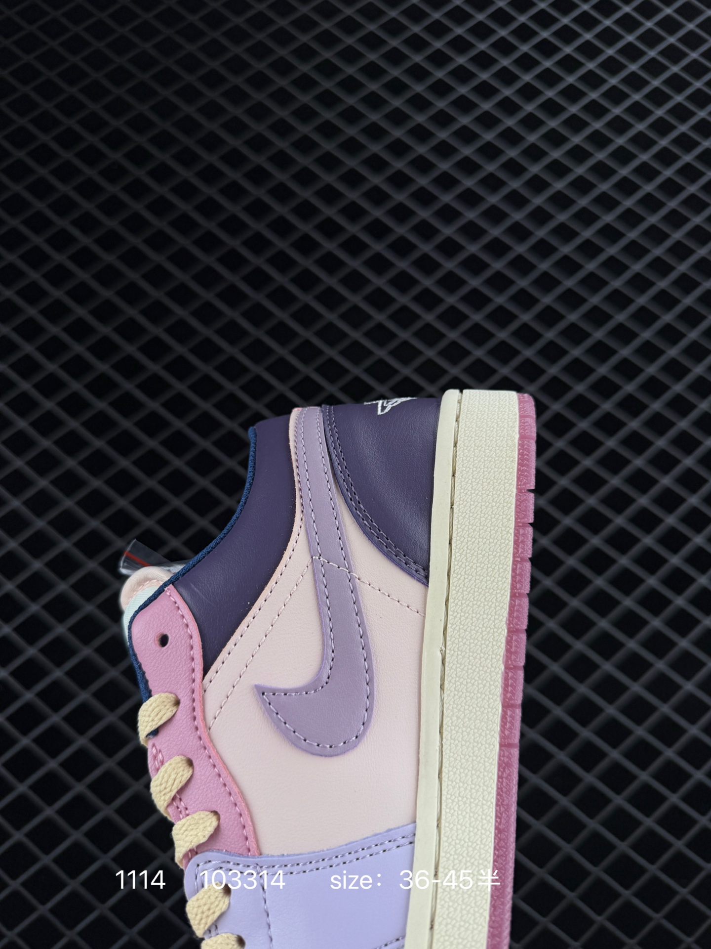 Nike Air Jordan 1 Low AJ1